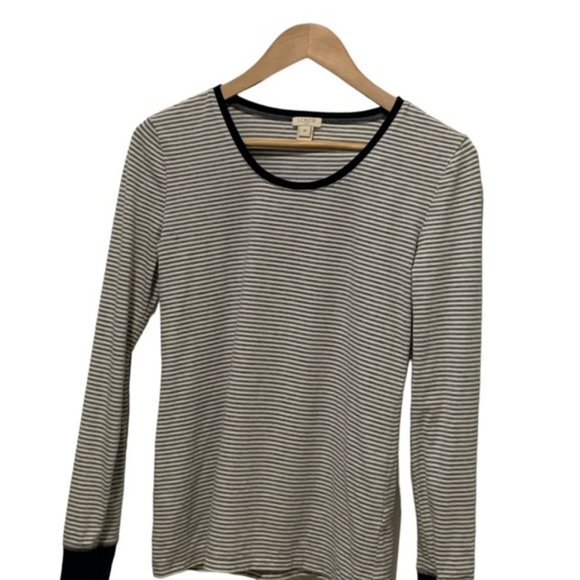 J. Crew Tops - J.Crew Gray White Navy Trim Long Sleeve T Shirt XS